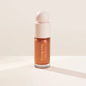 Rare beauty Positive Light Liquid Luminizer (reveal)
